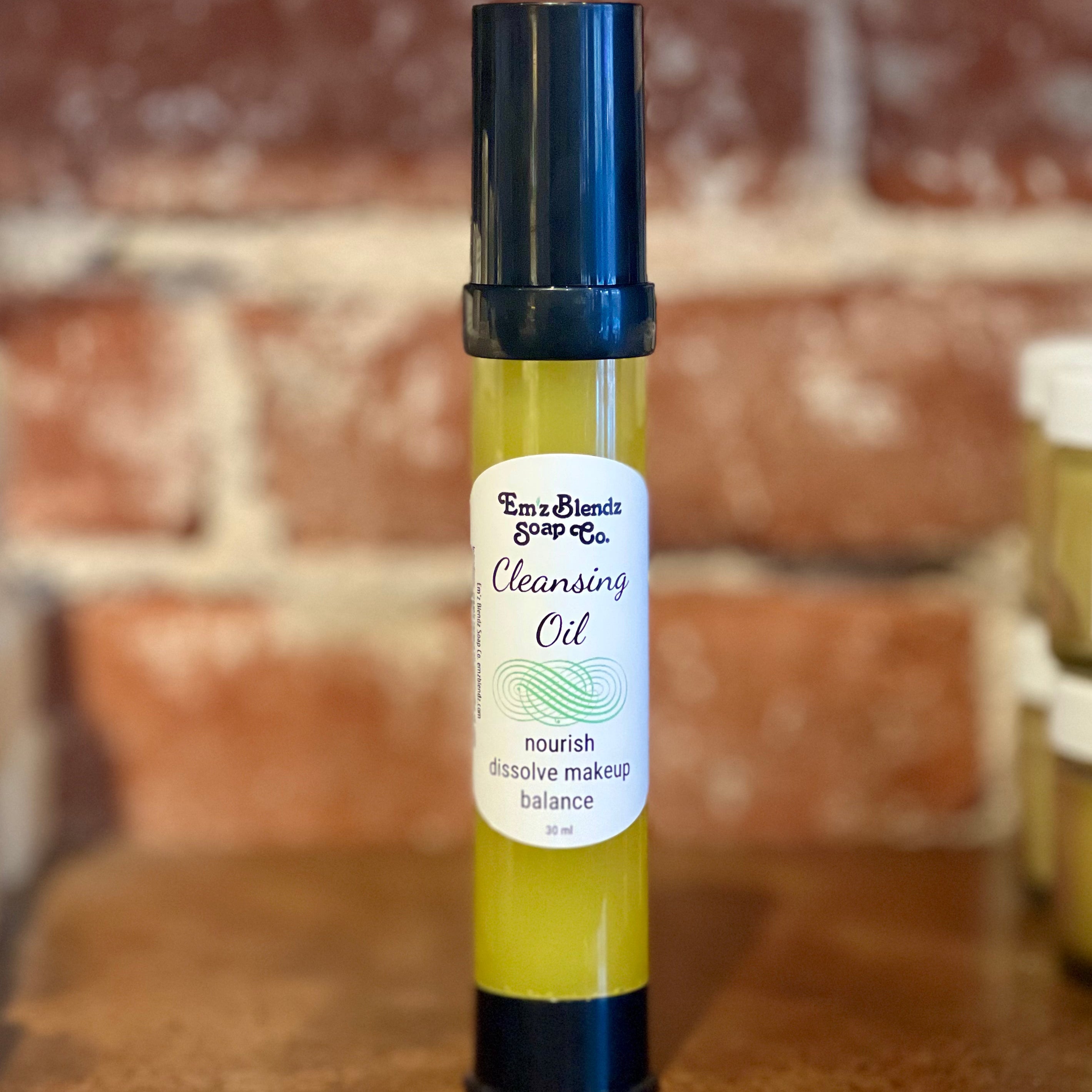 Monoi Cleansing Oil | Nourishing Facial Cleanser & Makeup Remover    Em'z Blendz Soap Co.