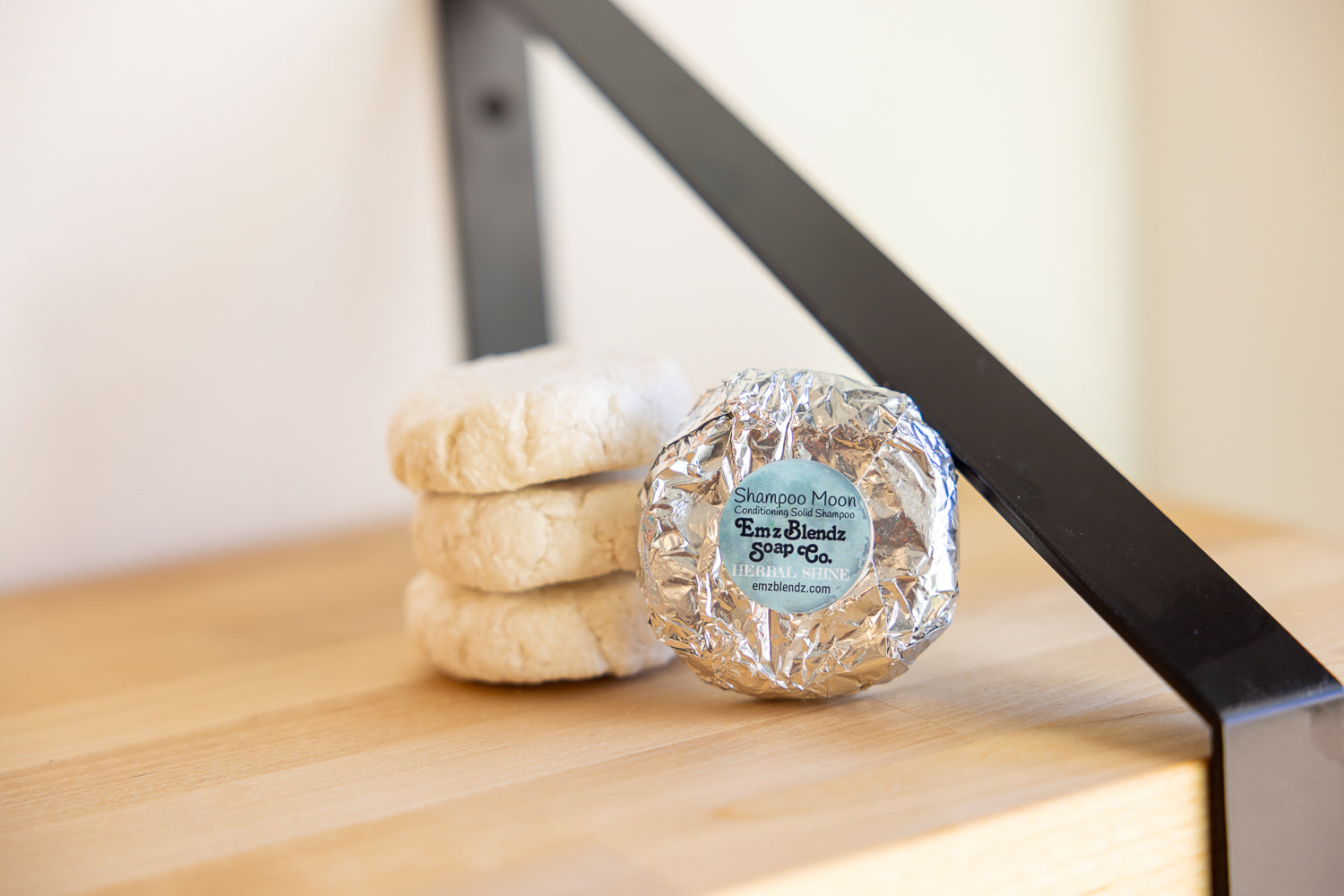 Herbal Shine | Shampoo Moon™️ Em'z Blendz Soap Co.
